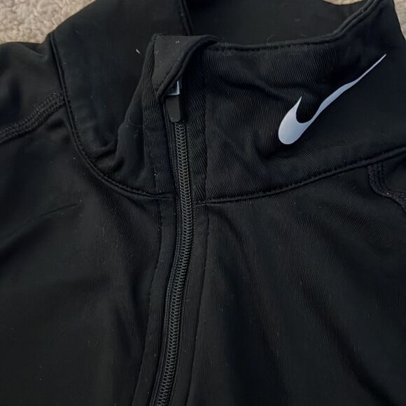 Nike XS quarter zip black - Picture 2 of 5